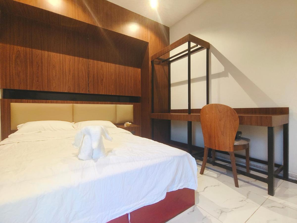 Jenny Airport Lounge Bed & Breakfast Vientiane Exterior photo